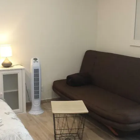 Huncovska 14 Апартаменты